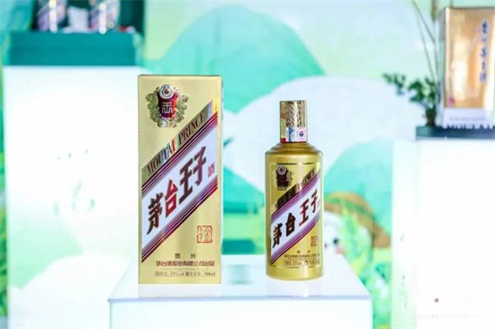 茅台系列酒对比图